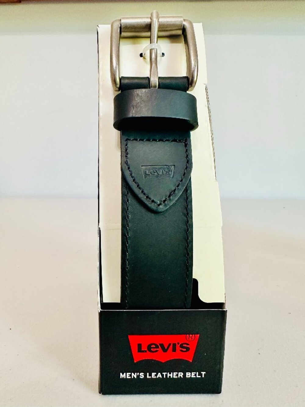 LEVI'S MEN'S BLACK LEATHER PEWTER BUCKLE BELT XL 42-44